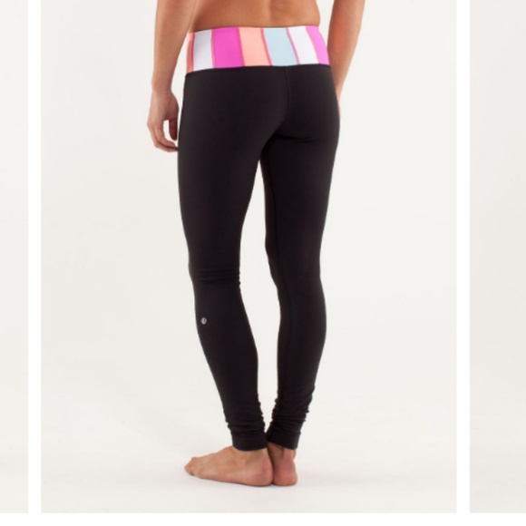 lululemon athletica Pants - Reversible Black Wunder Under Leggings